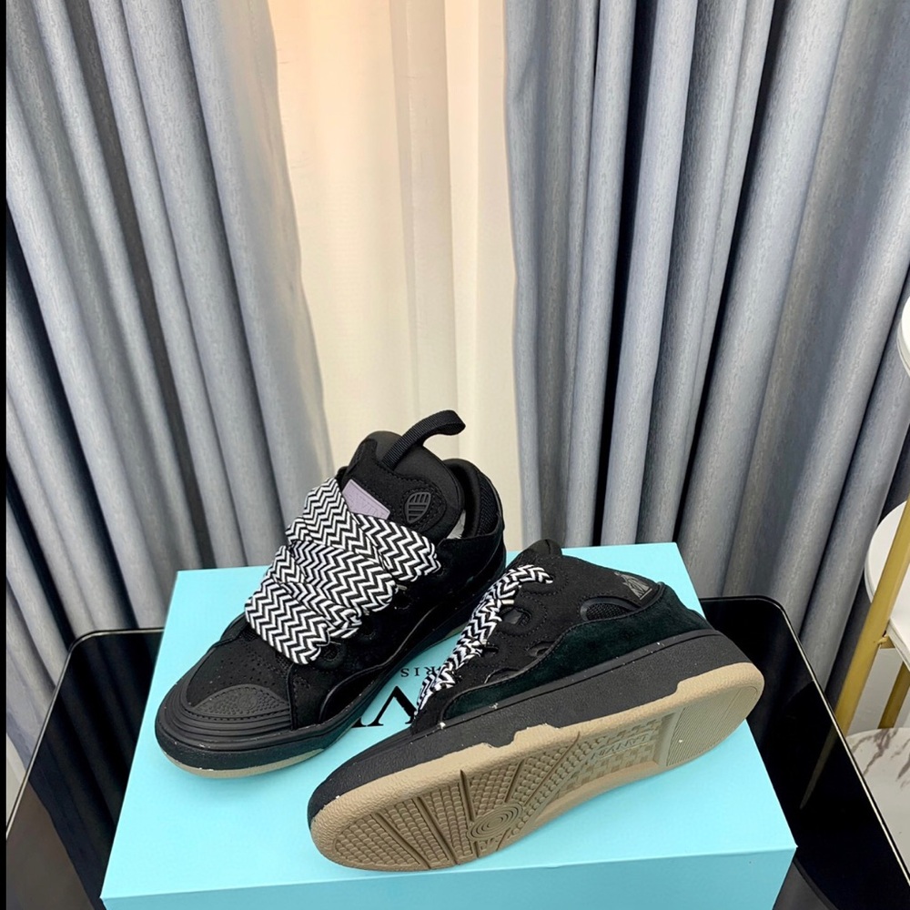 L'AGENCE Black and White Athletic Shoes